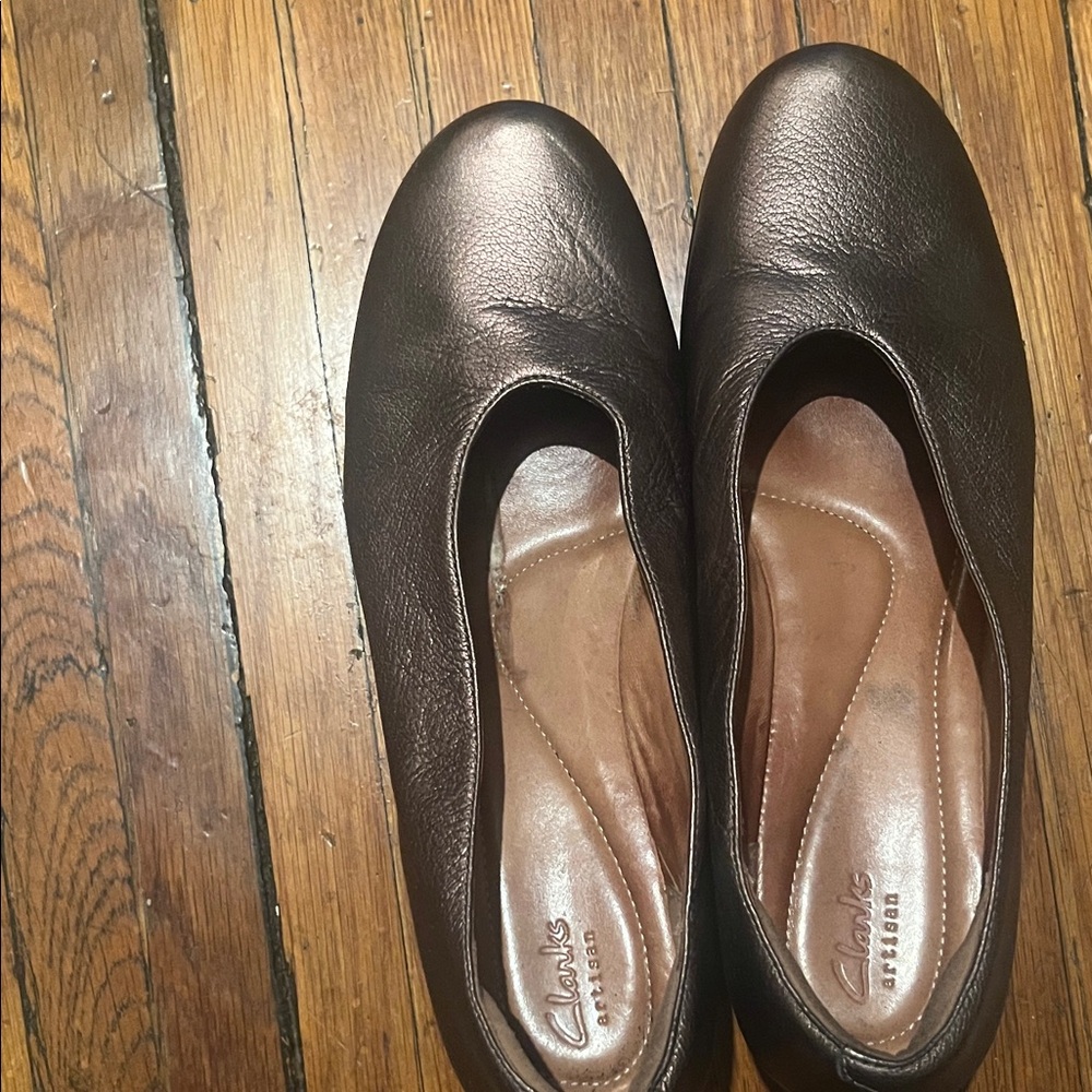Clarks Women's Metallic Brown Loafers